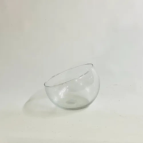 כדור זכוכית חתוך